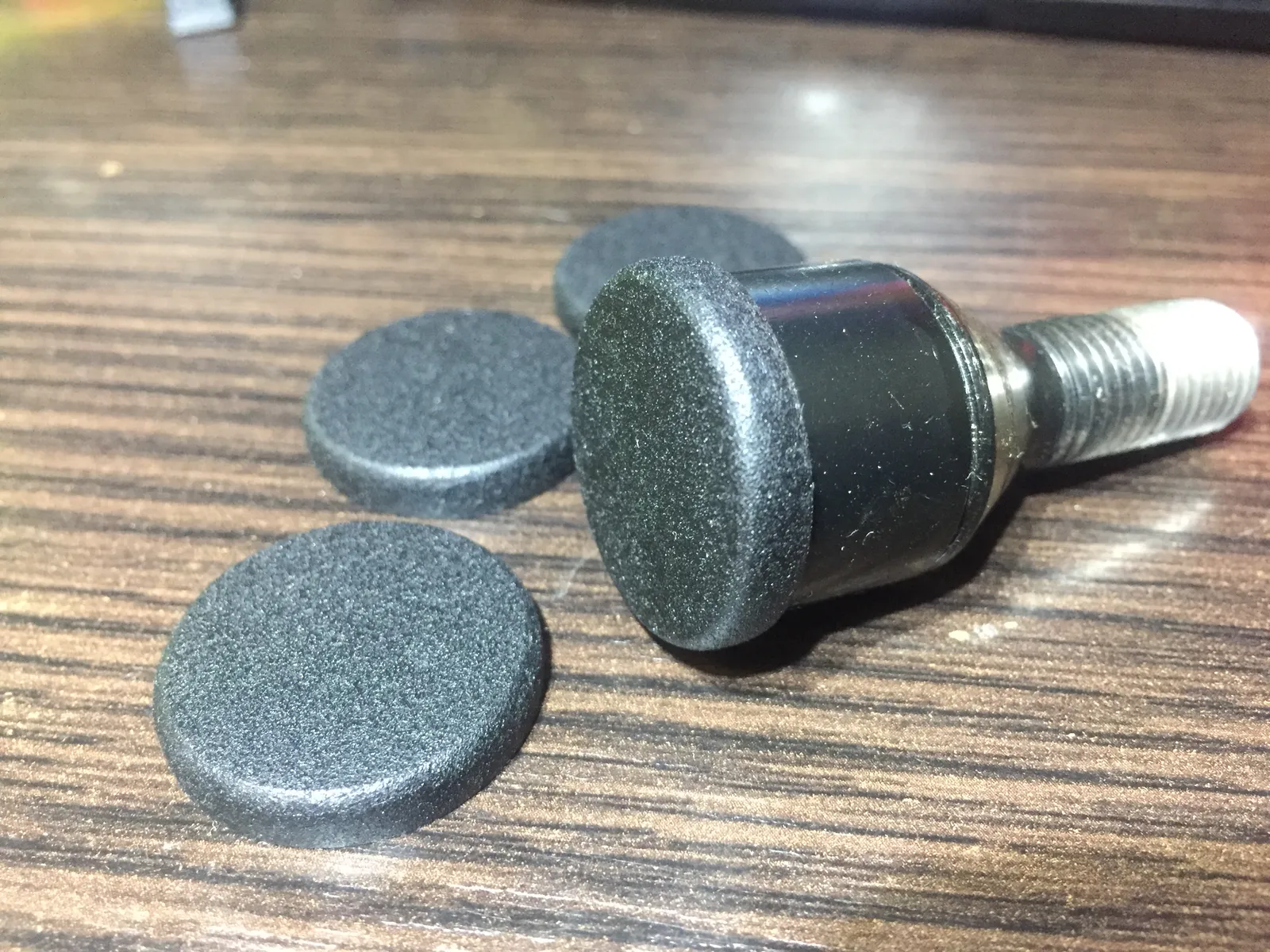 Bmw E30\E28\E21 - secret bolt cap (OEM: 36 13 1 182 006)