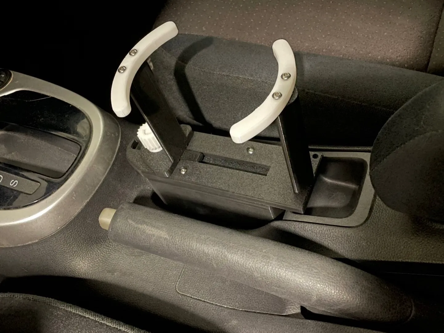 Honda Fit/Jazz Adjustable Cup Holder