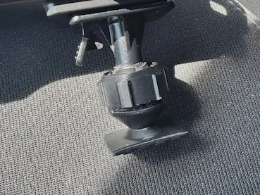 Female Ball Mount with Ribbed Insert – 17mm Socket