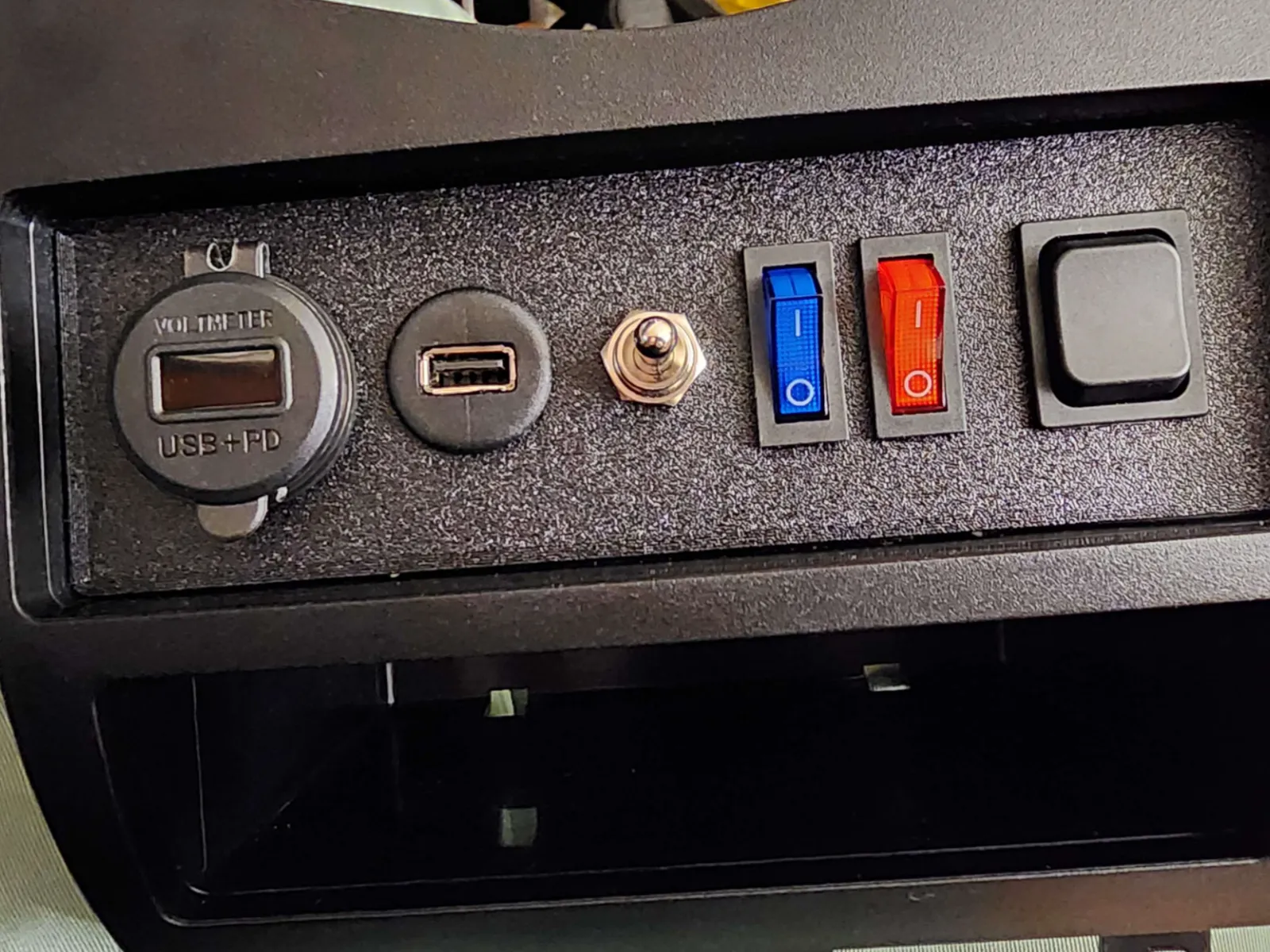 single DIN blank switch gauge plate for metra kits