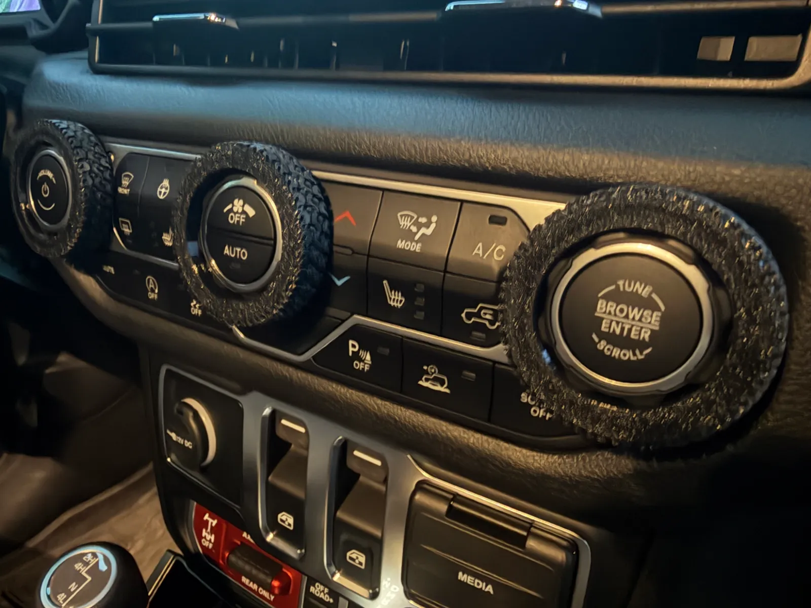 Tire Tread 2025 Jeep Wrangler JL Knob Covers