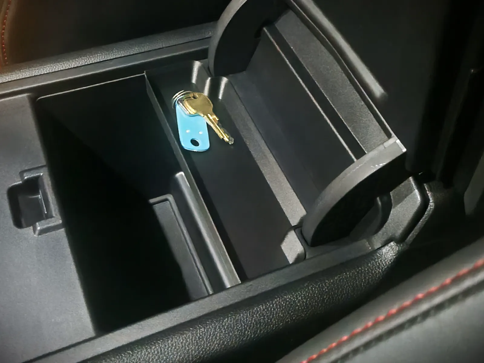 ACURA RDX 2019-2024 center consol Shelf / Tray