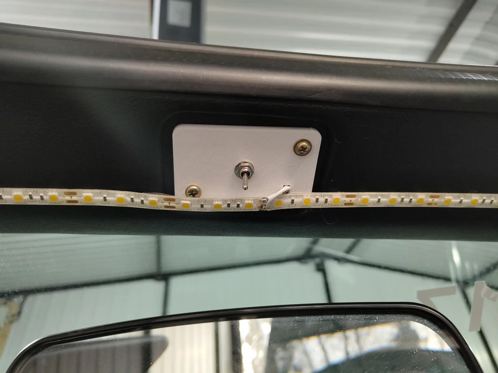 Miata interior light replacement