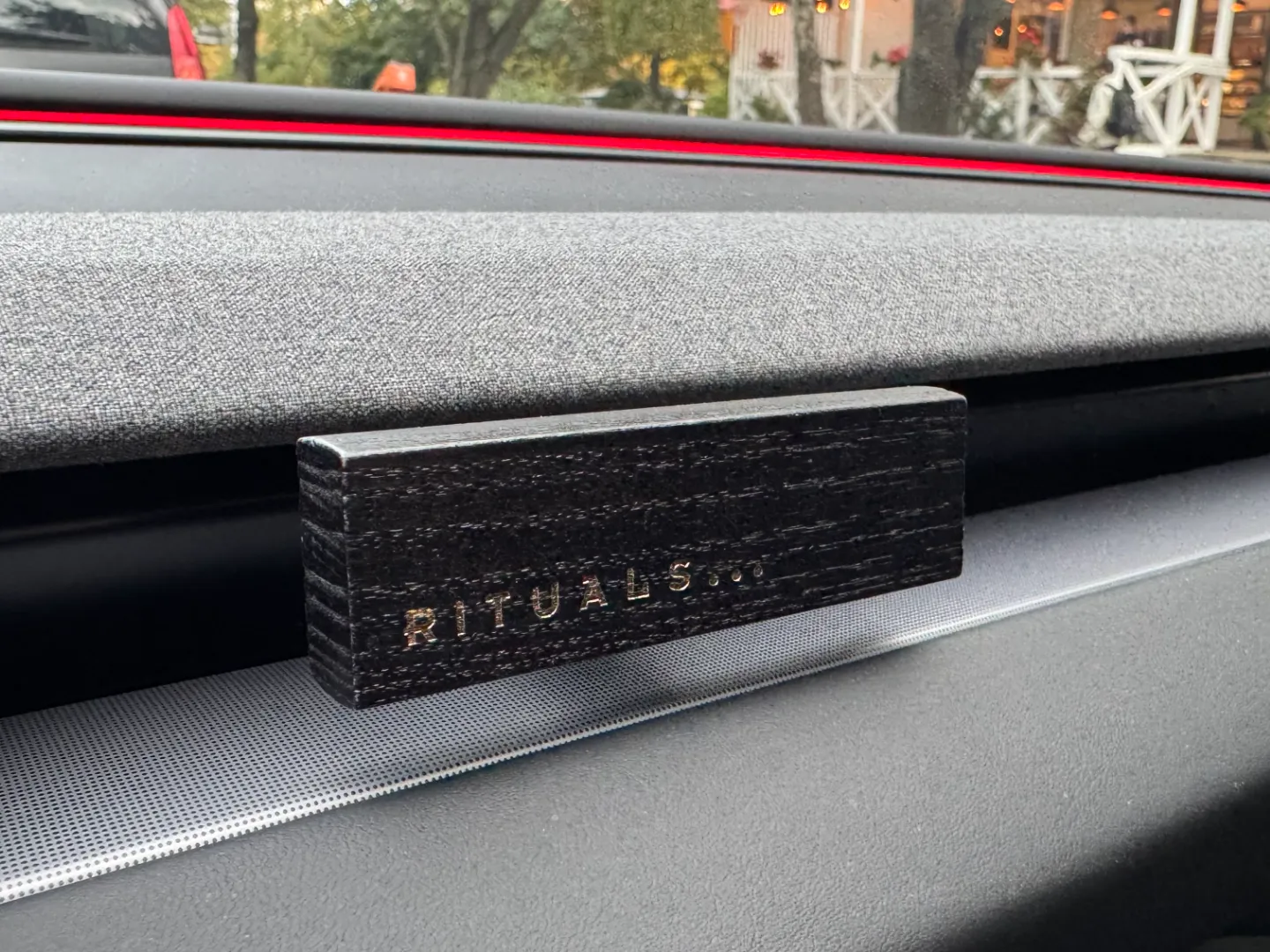 Tesla Model 3 Highland Rituals Freshener Holder