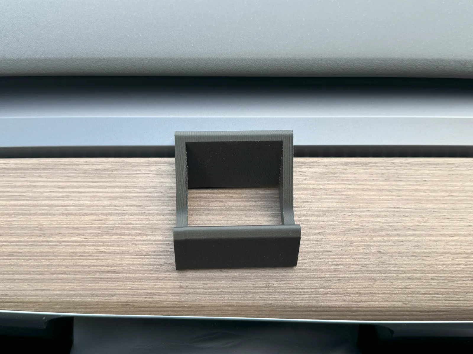 Tesla Model 3 Y Vent Clip Phone Holder