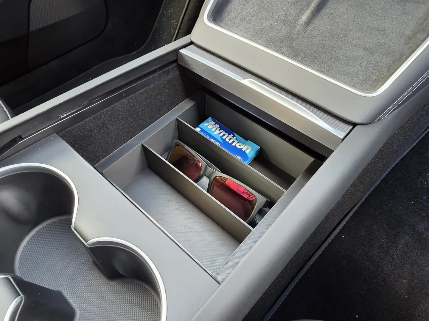 Tesla Model Y - Juniper 3-part Center Console Tray