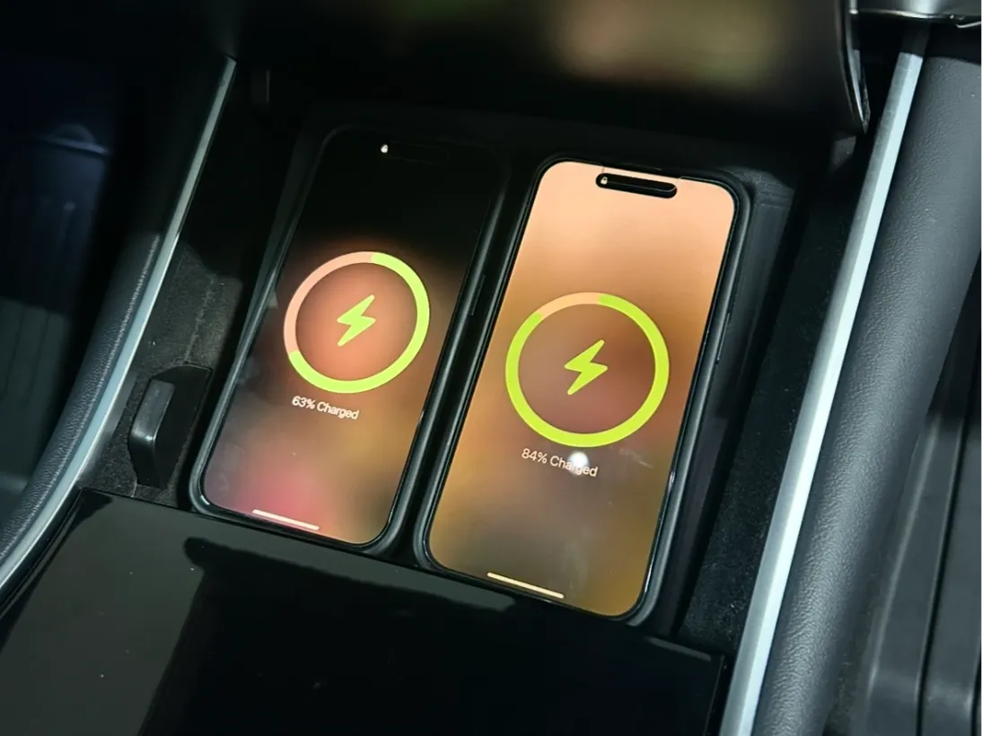 TESLA Model 3/Y MagSafe Charging Station