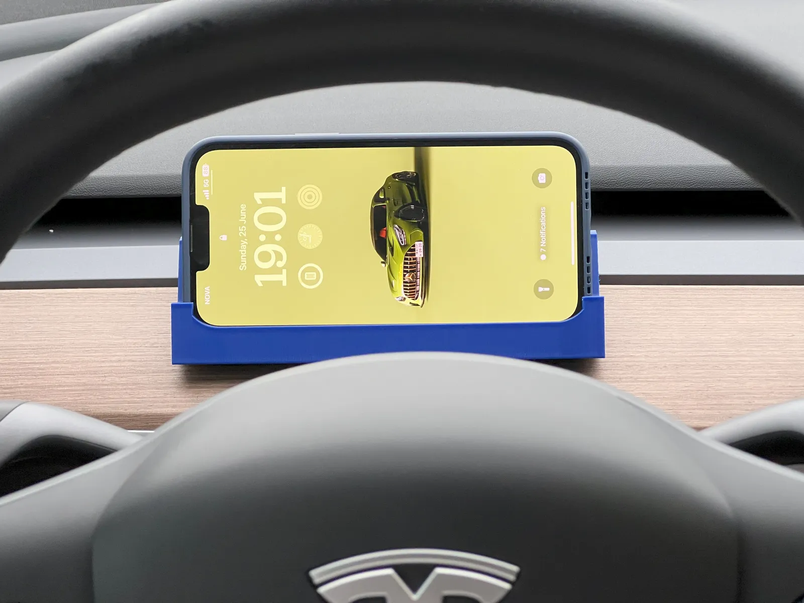 Tesla Model 3 Vent Iphone 13 Pro Max Phone Holder