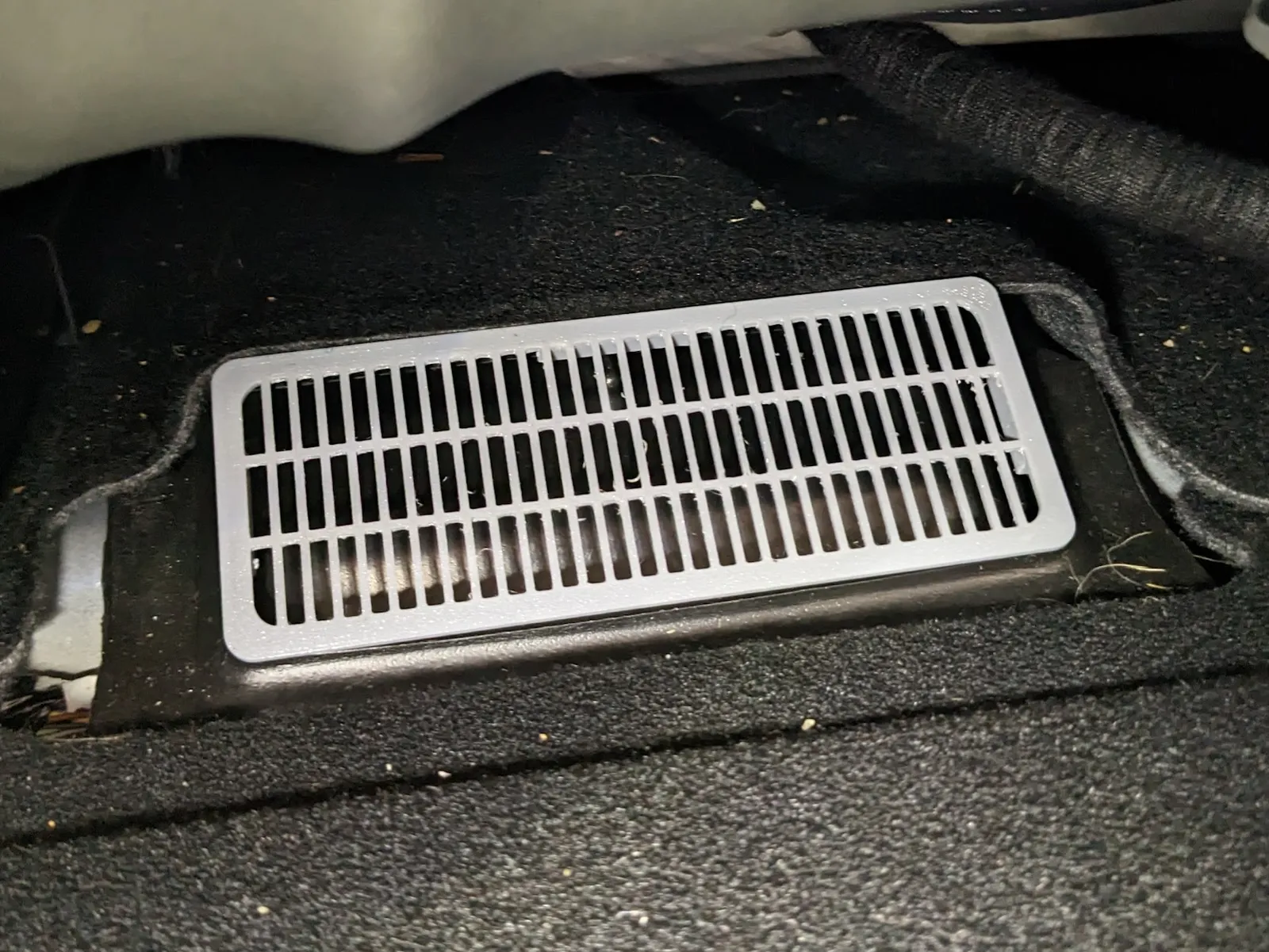 Tesla Model 3 Floor Vent Cover Grille