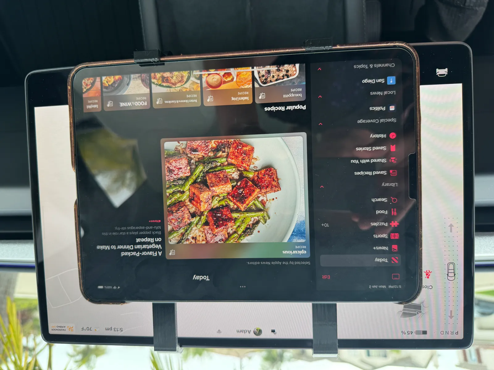 Tesla Model 3 tablet holder