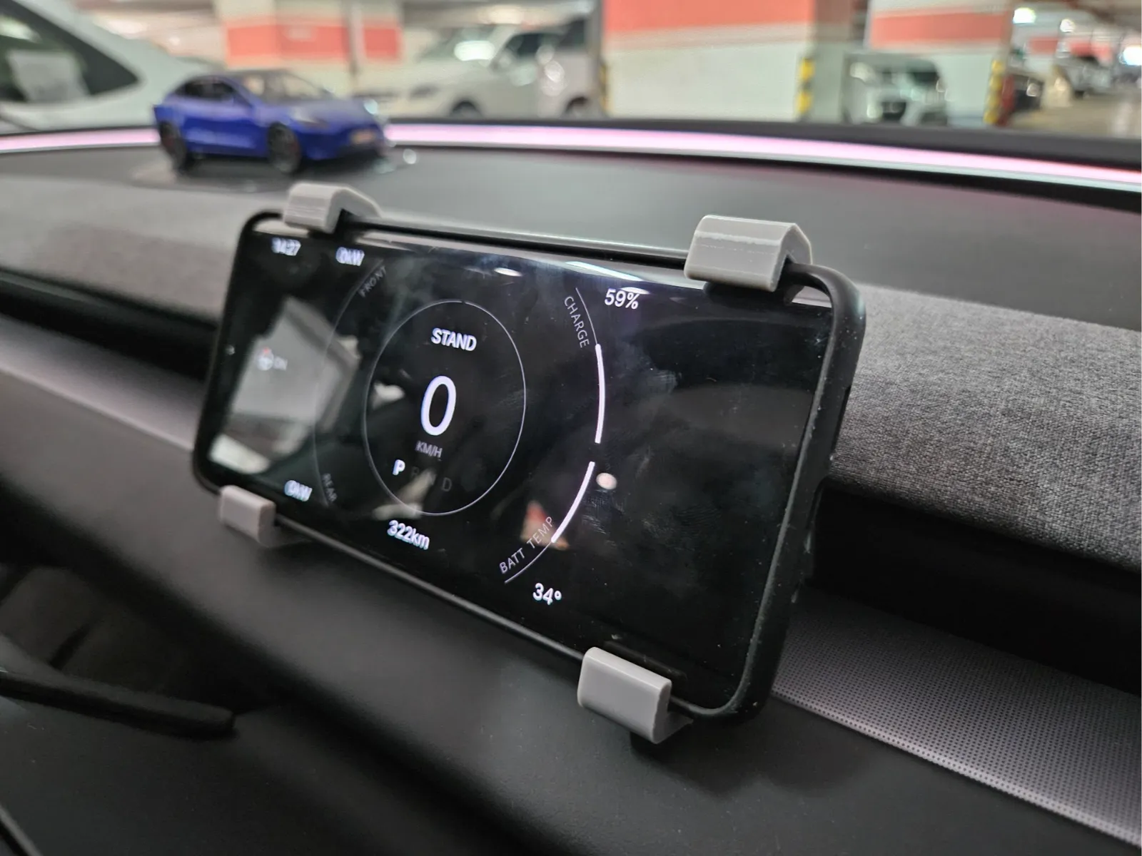 Tesla Model 3 Highland phone holder (AC) enhance