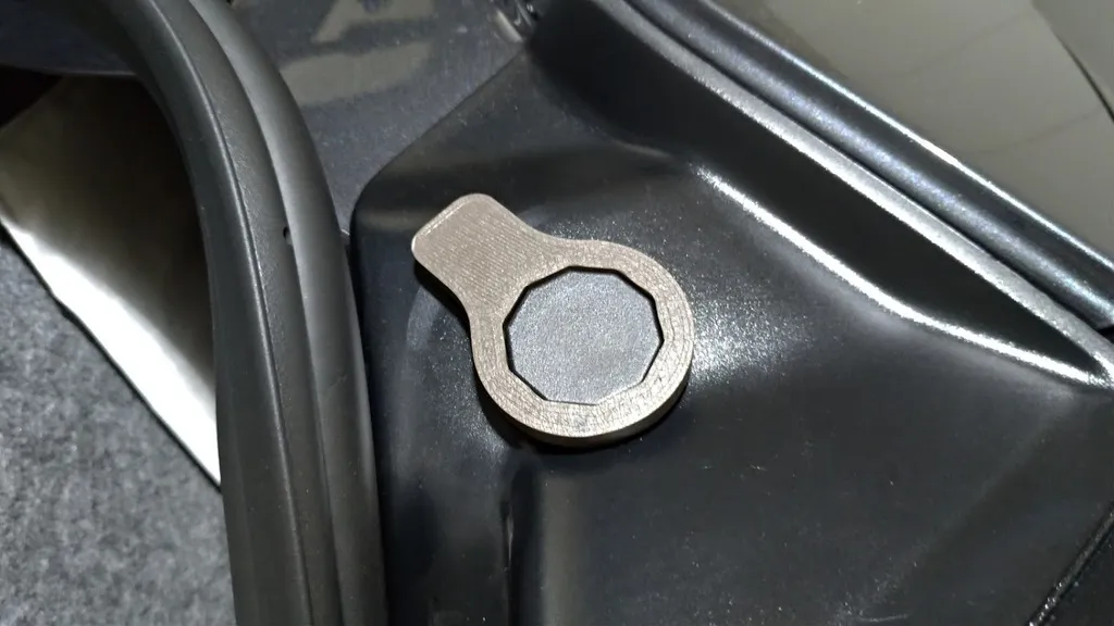 Tesla Model 3 Taillight Wrench
