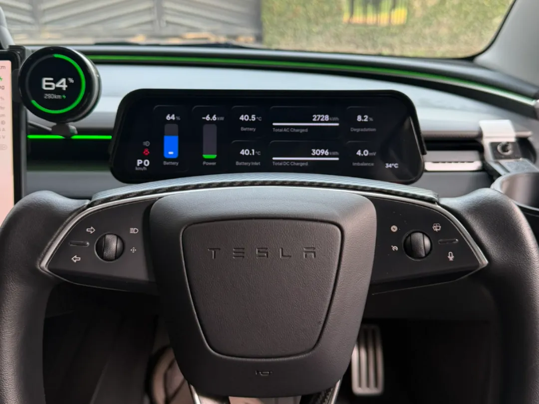 S3XY Dash Holder (Console/Steering Wheel) v1.0
