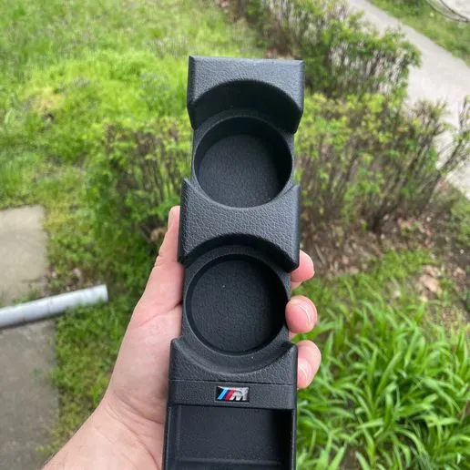 E30 cup holder