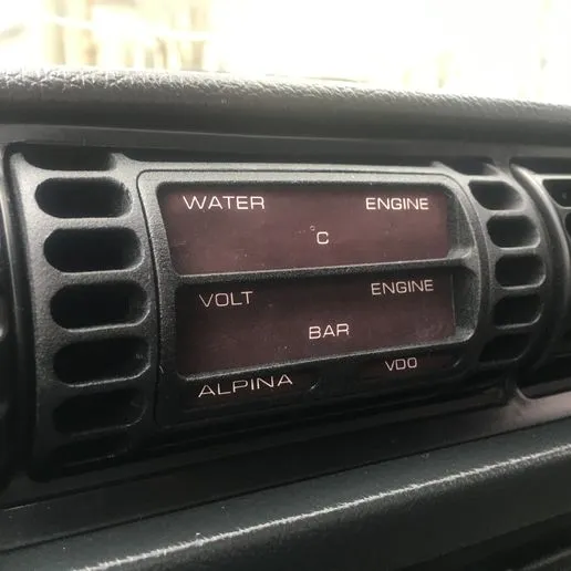 Bmw E30 - Alpina VDO central gauges pod