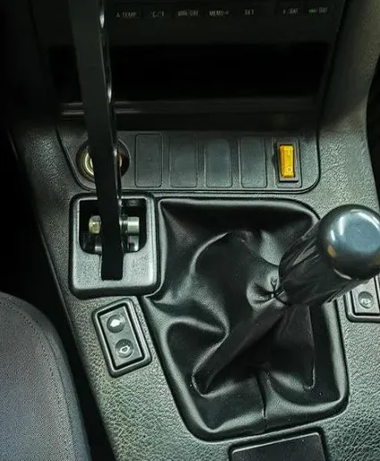 BMW E36 gearshift frame for hydraulic handbrake