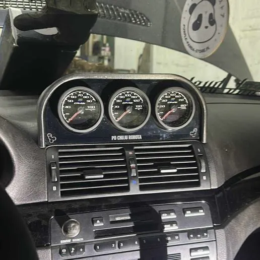 BMW E46 dashboard gauge pod (52/62mm)